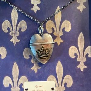 “Queen of Hearts” locket